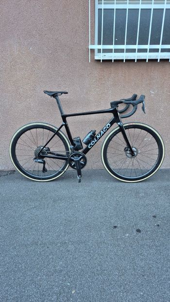 Colnago, V4Rs Disc Ultegra Di2 8100 w/Fulcrum Racing Wind 400 Wheels 2024