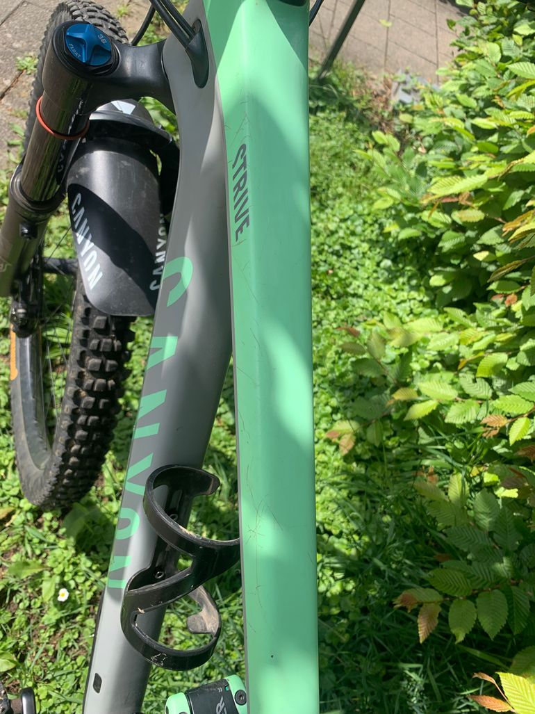 Used Canyon Strive CF 8 2021 2021 Mountainbike — image 5 of 5
