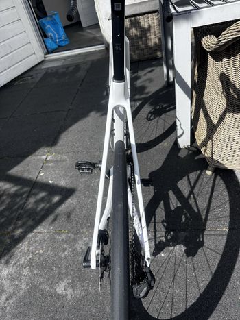 Used Canyon Ultimate CF 7 Di2 2026 2026 Road & Gravel, White — image 6 of 7