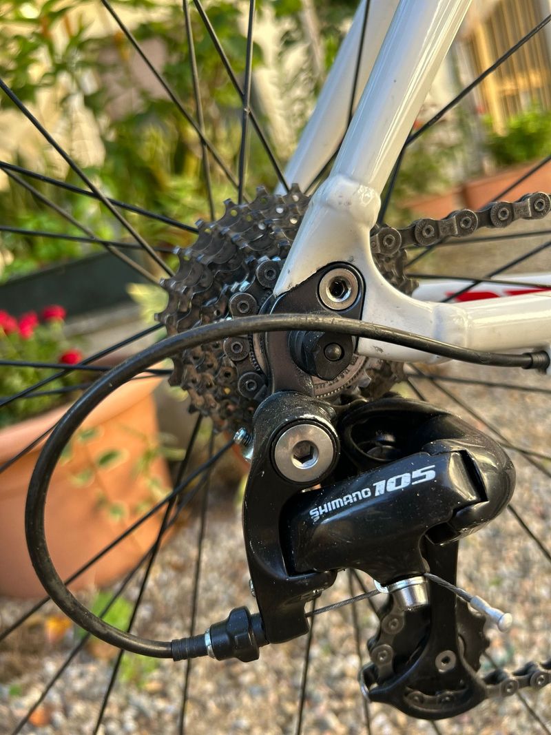 Specialized Allez Shimano Tiagra 2012 Road & Gravel d'occasion — image 3 sur 10