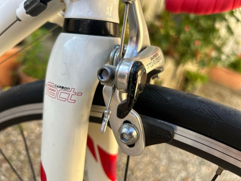 Specialized Allez Shimano Tiagra 2012 Road & Gravel d'occasion — image 10 sur 10