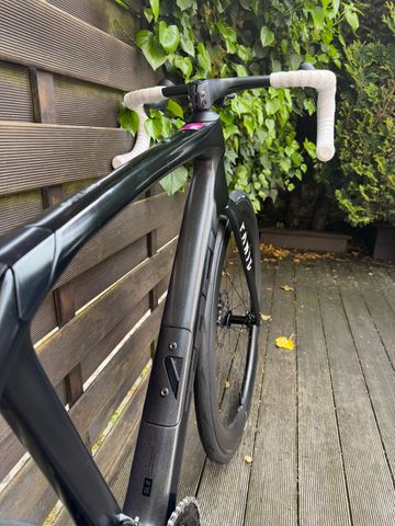 Brugt Trek Domane Shimano Ultegra Di2 (12 Speed) 2023 Road & Gravel — billede 8 af 20