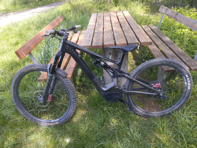 Used Specialized Turbo Levo SRAM GX Eagle AXS (T-Type) 2022 Mountainbike, Negro — image 1 of 6