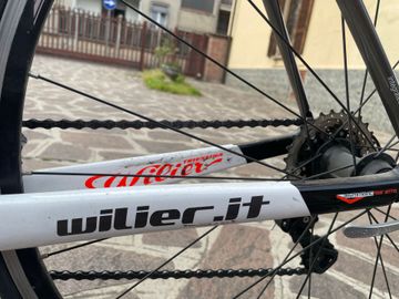 Used Wilier GTR 2018 Road & Gravel, White — image 15 of 18