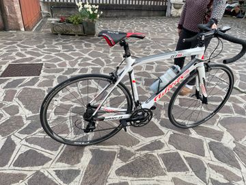 Used Wilier GTR 2018 Road & Gravel, White — image 3 of 18