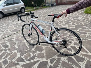 Used Wilier GTR 2018 Road & Gravel, White — image 1 of 18