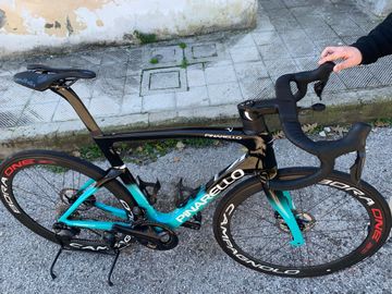 Tweedehands Pinarello Dogma Shimano Ultegra Di2 2025 Road & Gravel — afbeelding 5 van 6
