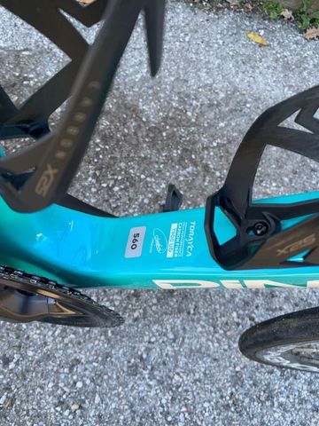 Tweedehands Pinarello Dogma Shimano Ultegra Di2 2025 Road & Gravel — afbeelding 4 van 6