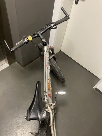 Used Carver Carver Custom Shimano Deore LX 2003 Mountainbike — image 11 of 11