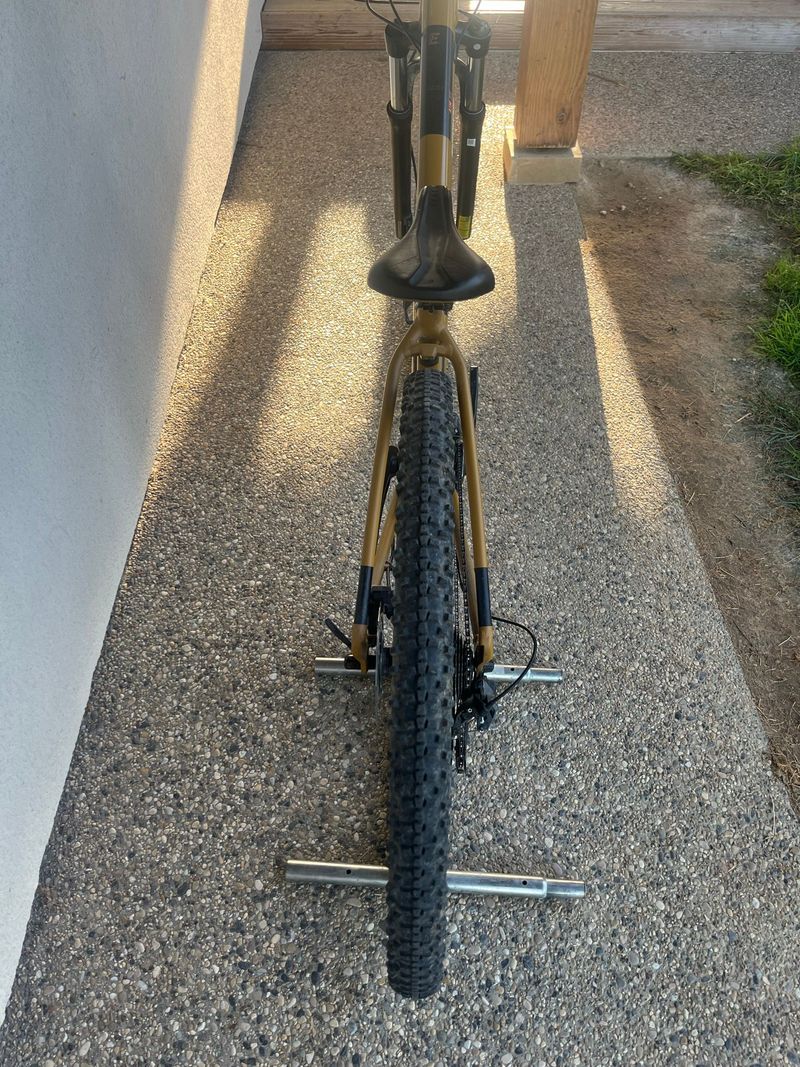 Used CUBE Aim Shimano Deore 2024 Mountainbike, Orange — image 4 of 18