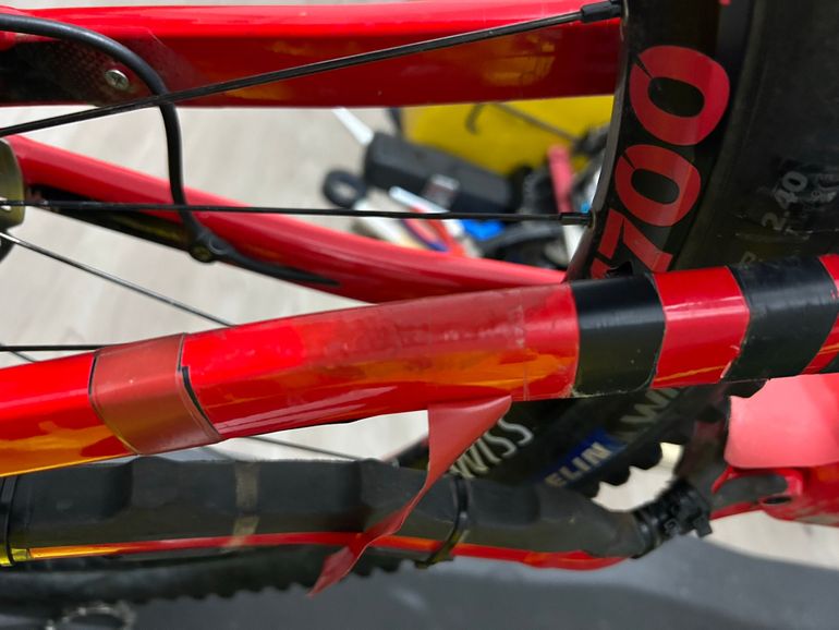 Used Specialized Alloy 2021 Mountainbike, Red — image 27 of 56