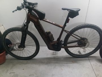 Gebrauchtes Focus JARIFA² 6.8 2025 2025 Mountainbike, Orange, 27.5 — Bild 2 von 6