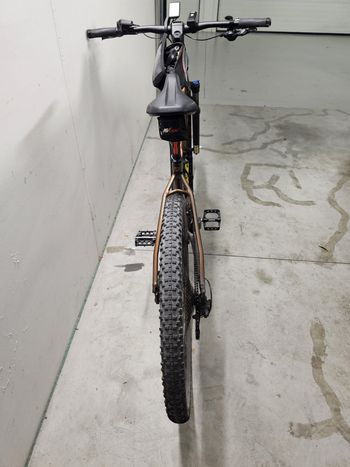 Used Focus JARIFA² 6.8 2025 2025 Mountainbike, Orange, 27.5 — image 5 of 6
