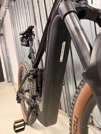 Used CUBE STEREO HYBRID 140 HPC, RACE 625 2023 2023 Mountainbike, Red, 27.5, 29 — image 10 of 16