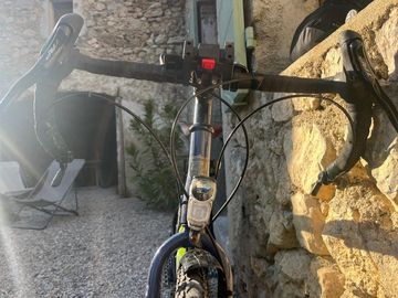 Kona Sutra SE 2024 2024 Road & Gravel d'occasion — image 2 sur 13