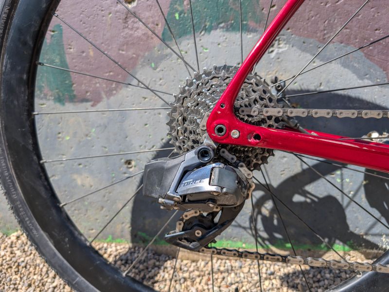 Used Fara F/All-Road Force AXS 2023 2023 Road & Gravel, Red — image 4 of 12