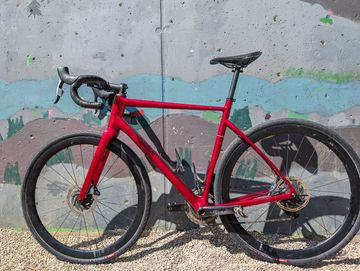 Used Fara F/All-Road Force AXS 2023 2023 Road & Gravel, Red — image 2 of 12