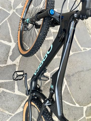 Orbea OIZ H30 2025 2025 Mountainbike usato, Nero — immagine 5 di 5