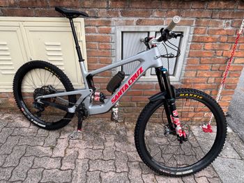 Gebrauchtes Santa Cruz Heckler SL S / Carbon C 2024 2024 Mountainbike, Hellgrau, Verschieden — Bild 5 von 10