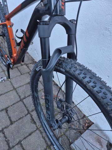 Used Giant XTC, Advanced 29 2 2022 2022 Mountainbike, Orange, 29 — image 13 of 36