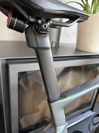Used Specialized S-Works Tarmac SL7 - Shimano Dura-Ace Di2 2023 2023 Road & Gravel, Light Gray — image 6 of 7