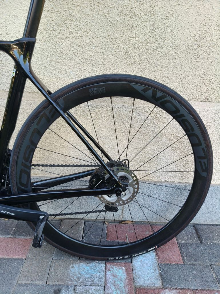 Used Giant TCR Advanced Pro 2 Disc 2021 2021 Road & Gravel, Black — image 4 of 18