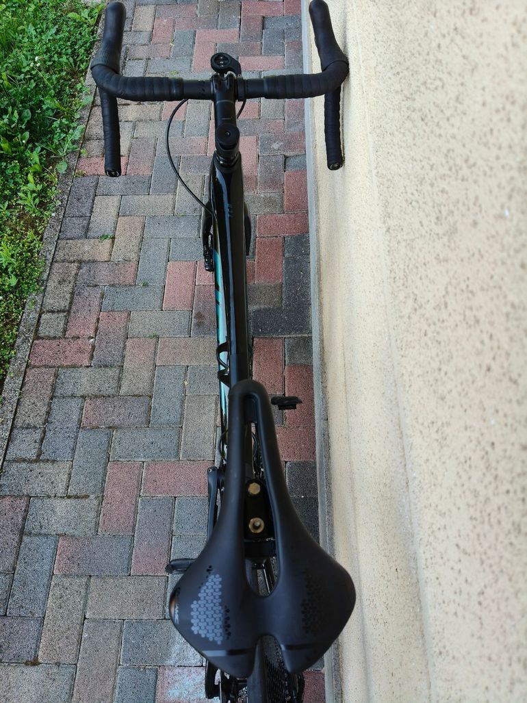 Used Giant TCR Advanced Pro 2 Disc 2021 2021 Road & Gravel, Black — image 7 of 18