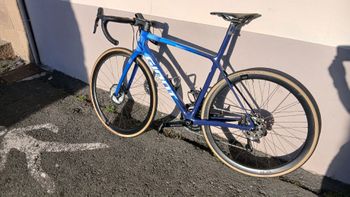 Used Giant TCR Advanced SL, Disc 1 Di2 2023 2023 Road & Gravel, Blue — image 2 of 3