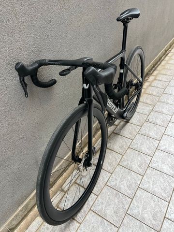 Used Whistle Custom Shimano Ultegra Di2 2025 Road & Gravel, Black — image 8 of 8