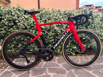 Pinarello, Dogma F Disc 2023