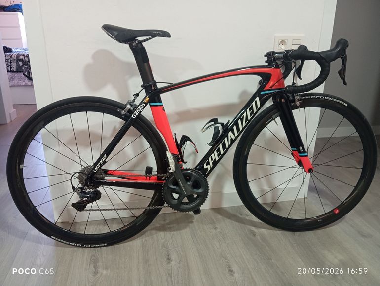 Used Specialized Venge Shimano Dura Ace 2017 Road & Gravel, Rosso — image 1 of 5