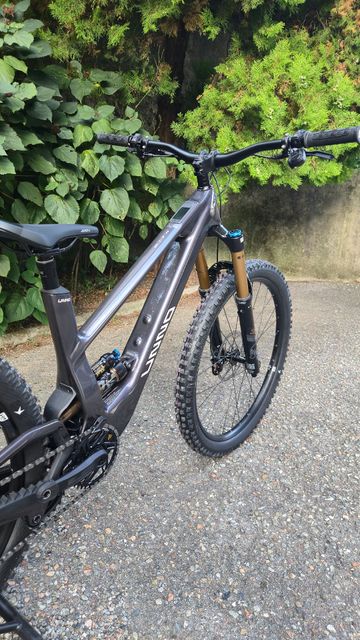 Used UNNO MITH Race 2025 2025 Mountainbike, Light Gray, 29, 27.5 — image 4 of 12