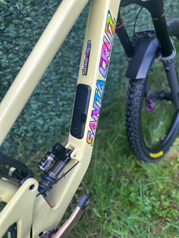 Used Santa Cruz Nomad 6 2025 Mountainbike, Orange — image 15 of 18