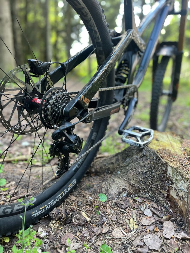 Used NS Fuzz 27.5 2020 2020 Mountainbike, Black, 27.5 — image 3 of 8