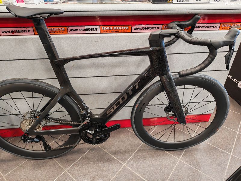 Scott Foil RC 20 2025 2025 Road & Gravel usato