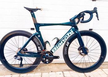 BIANCHI OLTRE REPARTO CORSE EDICIÓN LIMITADA 140 TH ANIVERSARIO NÚMERO 001 EXCLUSIVO TOPE GAMA ❗, BIANCHI OLTRE REPARTO CORSE EDICIÓN LIMITADA 140 TH ANIVERSARIO NÚMERO 001 EXCLUSIVO TOPE GAMA ❗ Custom Shimano Ultegra Di2