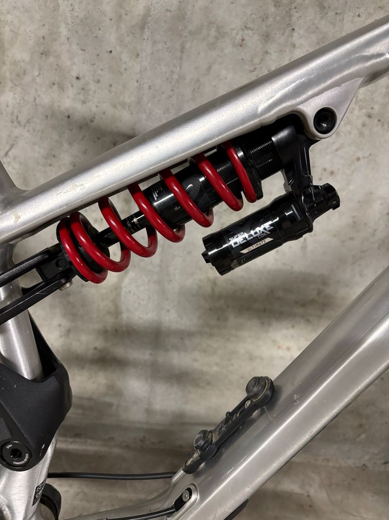 Używany Commencal META TR RACE 2022 2022 Mountainbike — zdjęcie 5 z 10
