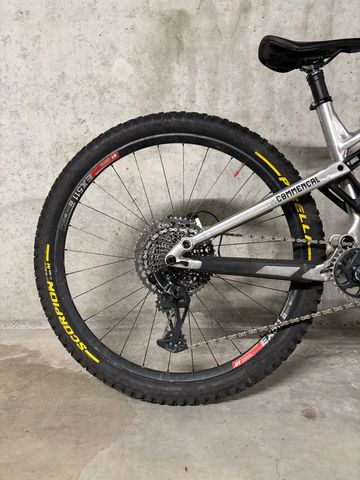 Używany Commencal META TR RACE 2022 2022 Mountainbike — zdjęcie 3 z 10