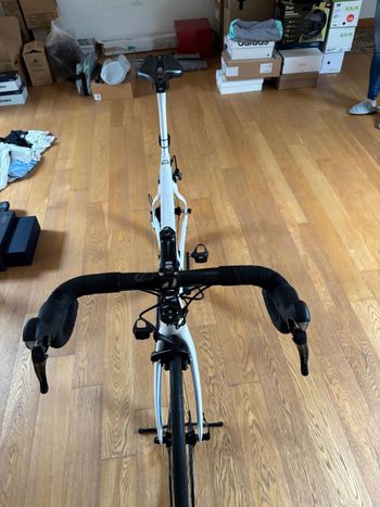 Used Pinarello Dogma F10 Rim-brake Shimano Ultegra R8000 11v 2021 Road & Gravel, White — image 5 of 6