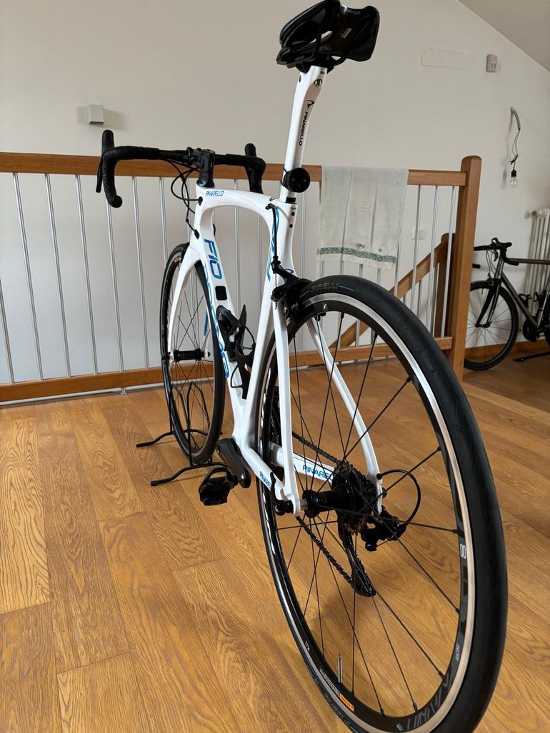 Used Pinarello Dogma F10 Rim-brake Shimano Ultegra R8000 11v 2021 Road & Gravel, White — image 4 of 6