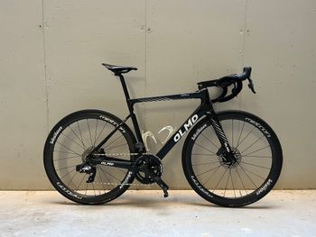 Olmo, Competition SRAM Force eTap AXS