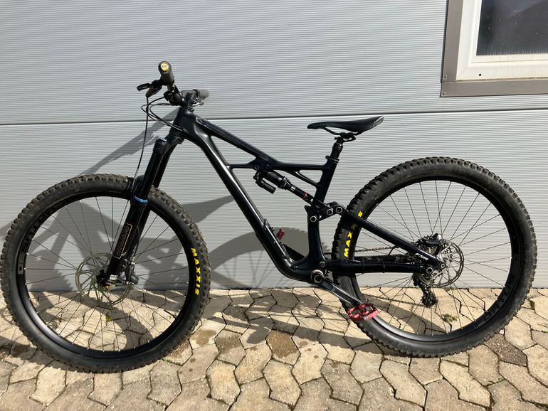 Used Specialized Enduro Elite 29/6Fattie 2018 2018 Mountainbike, Schwarz, 29 — image 1 of 11