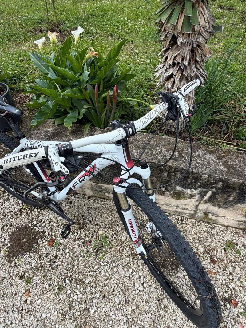 Tweedehands F R W Frw 2016 Mountainbike — afbeelding 1 van 6