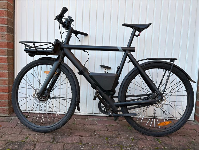 Used Vanmoof Vanmoof-S3 2021 Urban — image 1 of 4