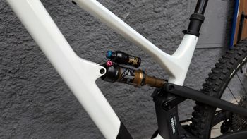 Used Canyon Spectral CF LTD 2024 2024 Mountainbike — image 7 of 10