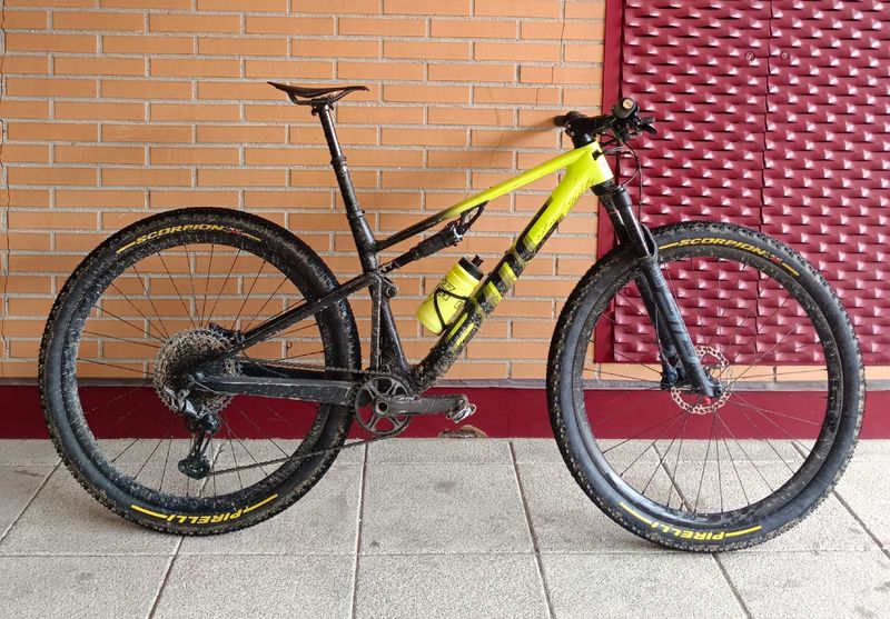 Gebrauchtes BMC Fourstroke Shimano XTR 2024 MTB