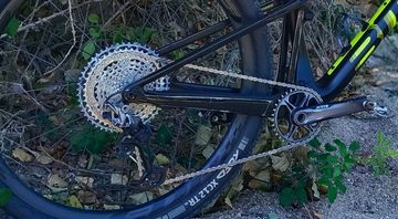 Tweedehands BMC Fourstroke Shimano XTR 2024 Mountainbike — afbeelding 6 van 7