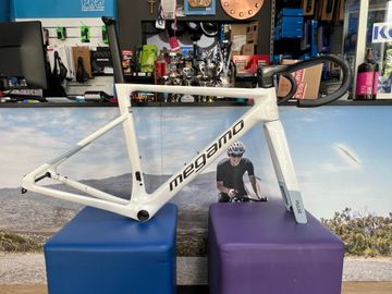 Megamo PULSE 04 SLR 2026 Frameset 2026 Road & Gravel d'occasion — image 1 sur 12