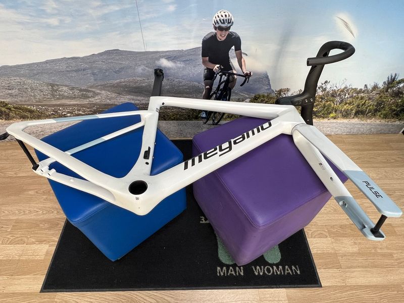 Megamo PULSE 04 SLR 2026 Frameset 2026 Road & Gravel d'occasion — image 12 sur 12