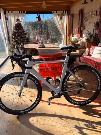 Used Giant Giant Propel Advanced Sl 2017 Road & Gravel, White — image 2 of 5